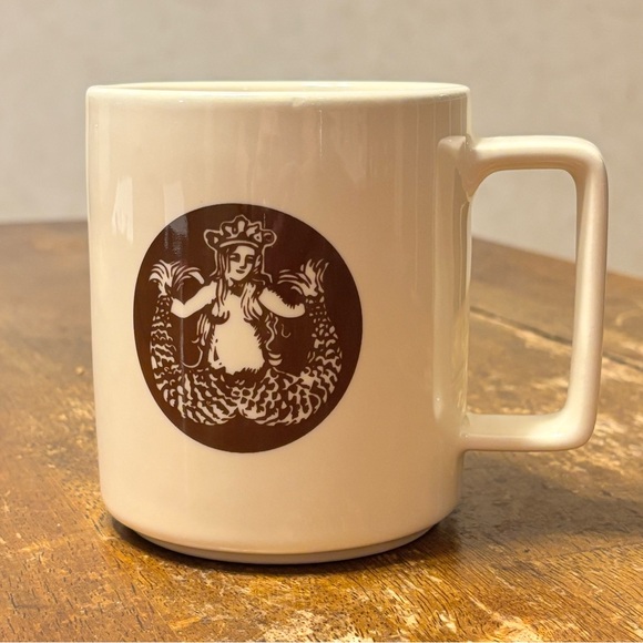 2015 Starbucks Pike Place The First Store Siren Mermaid Logo 14Oz Mug - Picture 1 of 7
